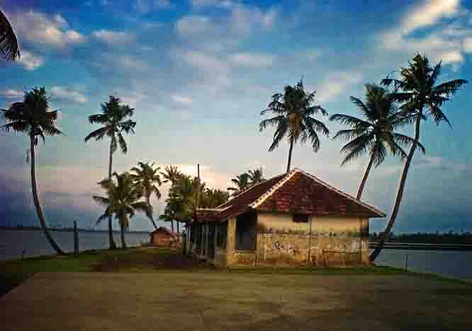 Veeranpuzha Lake in Ernakulam, Kerala | Keralaorbit